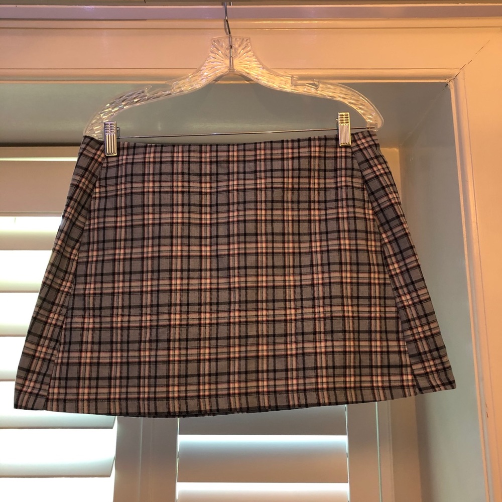 unworn Urban Outfitters mini skirt